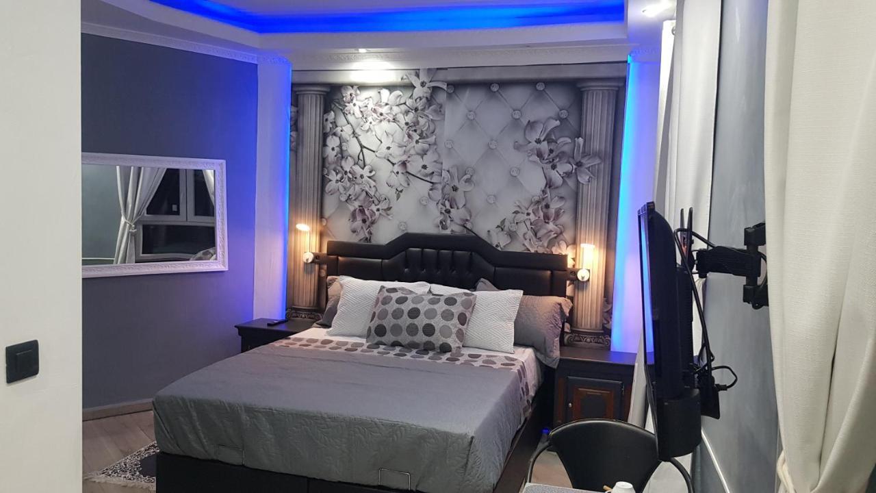 Le Petit Luxembourg Apartment *