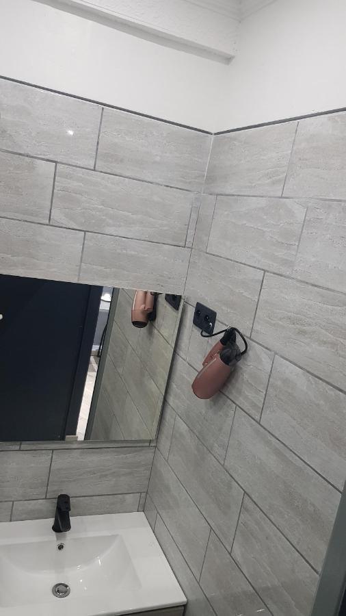 Le Petit Luxembourg Apartment